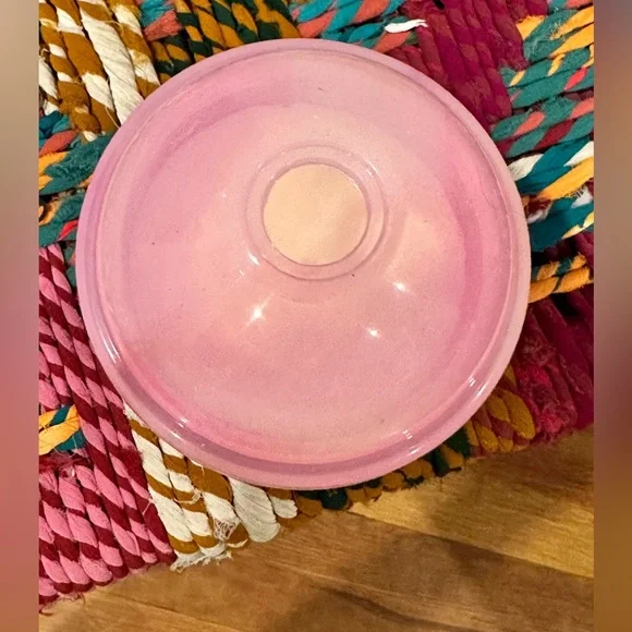 DW Home Bubble Gum single wick Candle - Picture 4 of 5